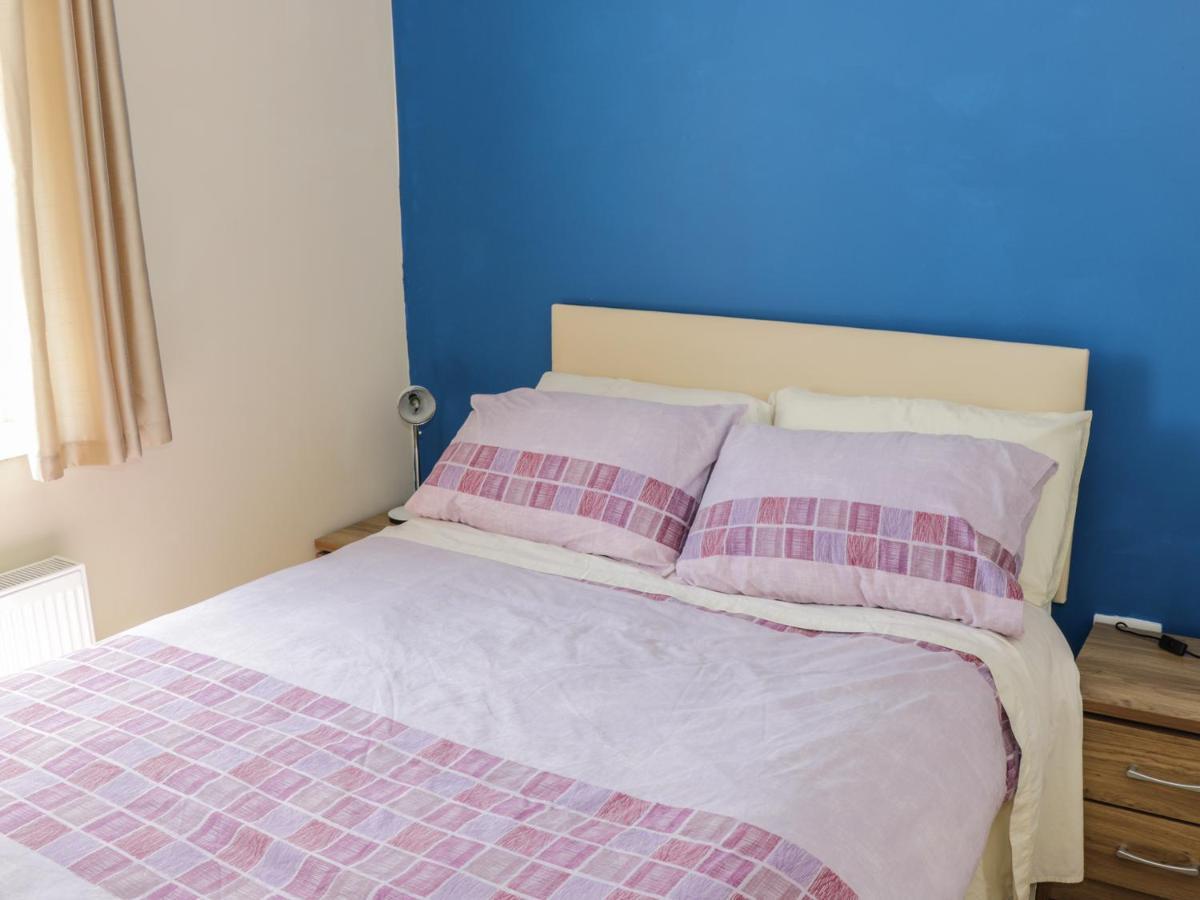 Lakeview Villa Lettermore Bagian luar foto