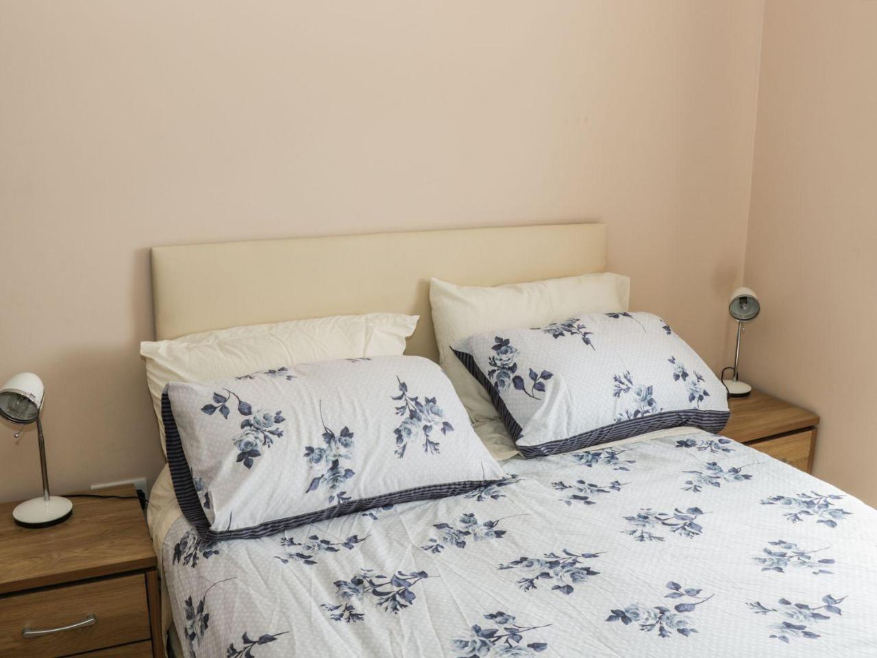 Lakeview Villa Lettermore Bagian luar foto